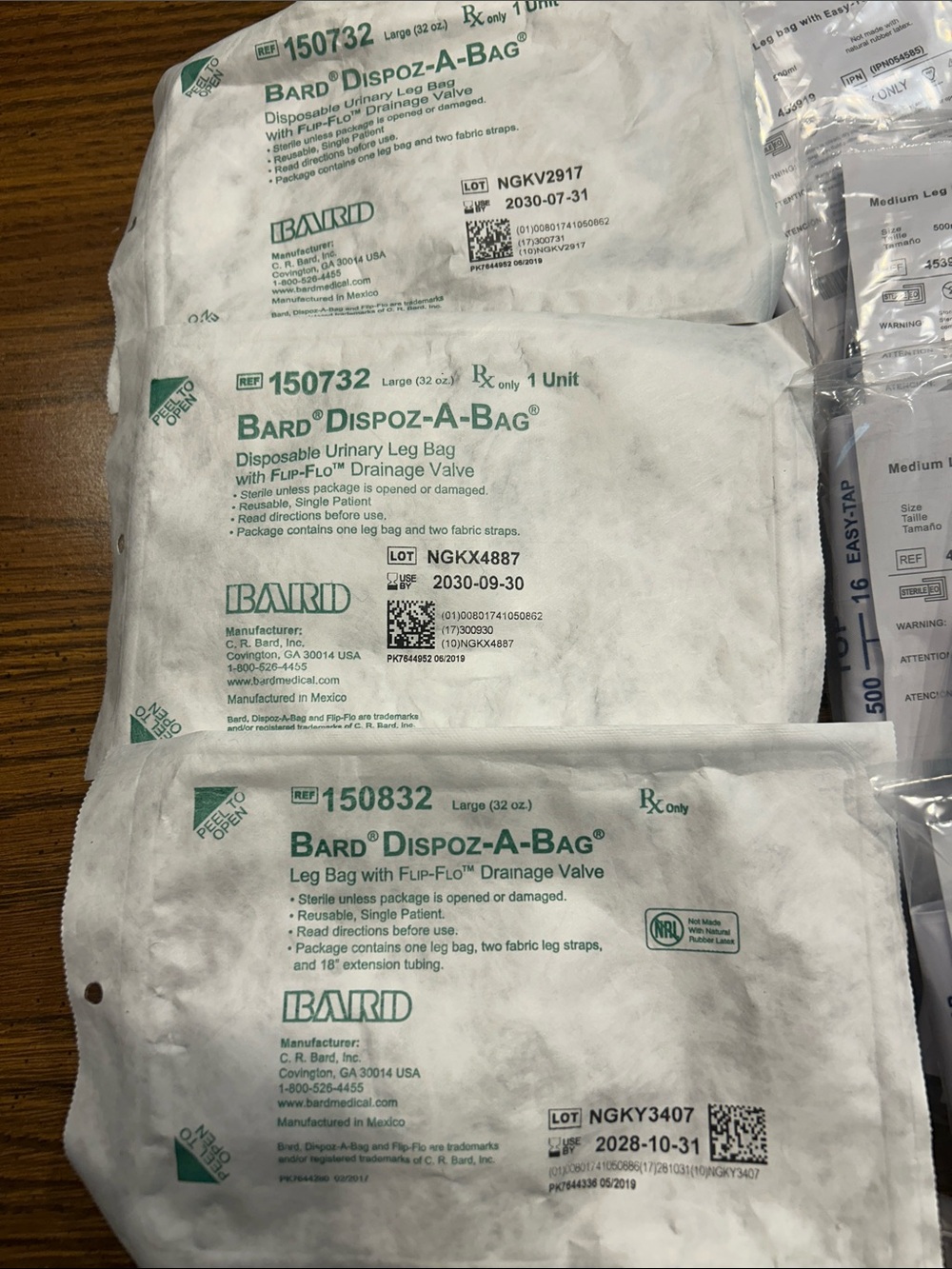 Urinary Drainage Bags Assortment Leg Bags and Night Bags - Picture 2 of 6